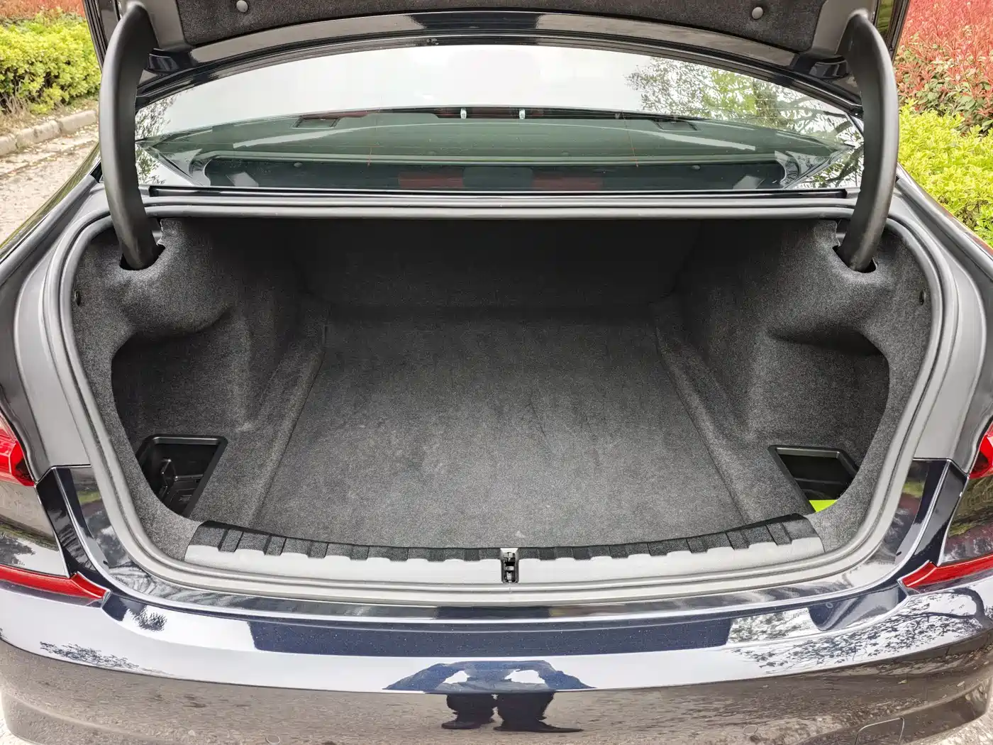 BMW 3 Series 2021 325Li xDrive M Sport Package фото 14