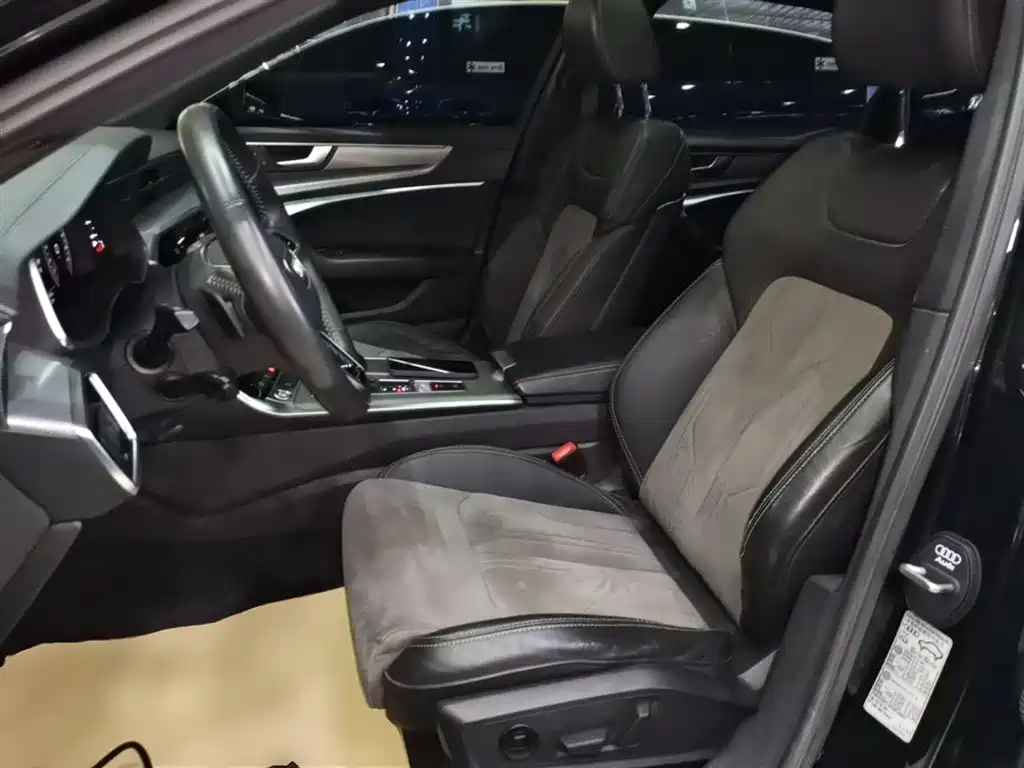 Audi A6L 2020 40 TFSI Luxury Dynamic фото 15