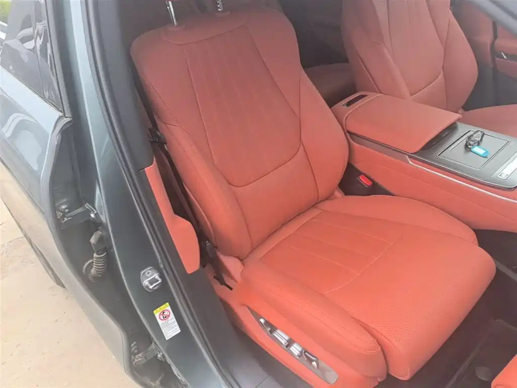 BYD Tang L 2025 DM 175KM Drone Player Edition фото 24