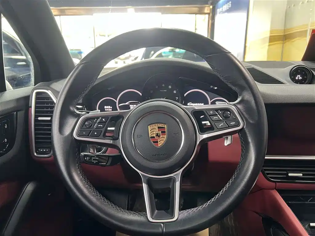 Porsche Cayenne 2019 Cayenne 3.0T фото 12