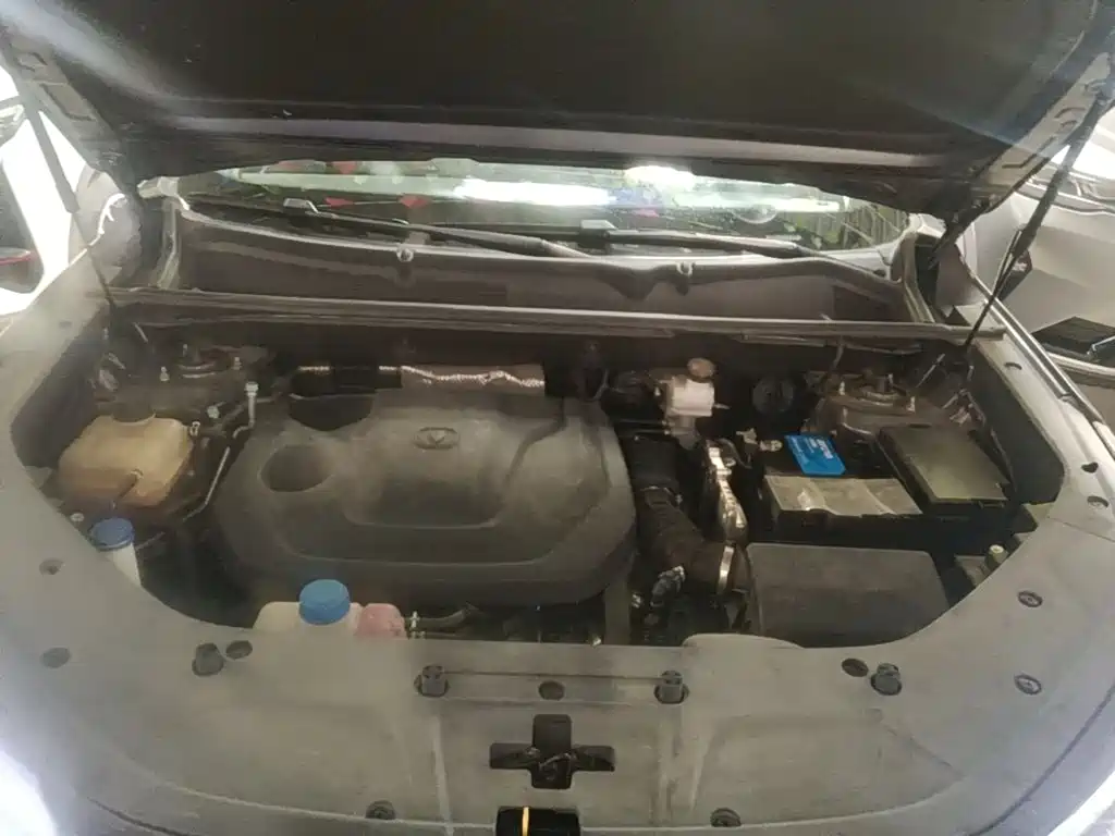 Фото 20 - Changan CS75 PLUS