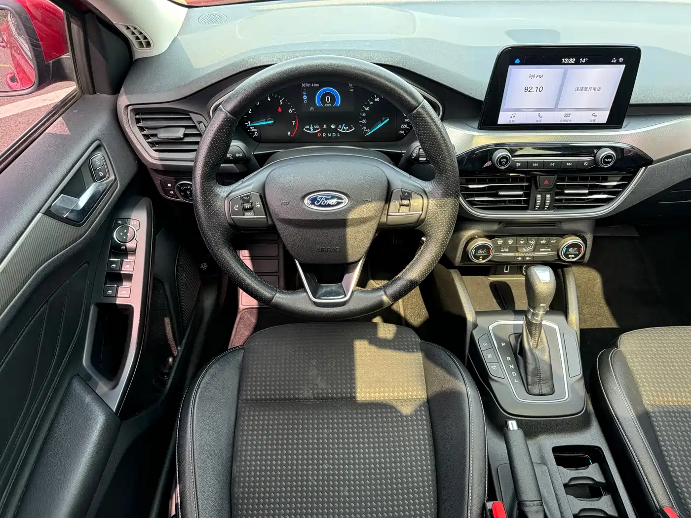 FORD FOX