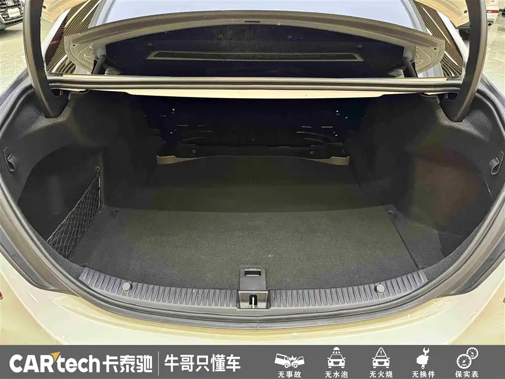 Mercedes-Benz C-Class 2016 C 200 L Sport фото 11