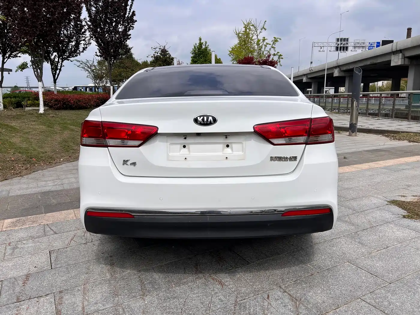 Kia K4 2014 1.8L Automatic GLS фото 9
