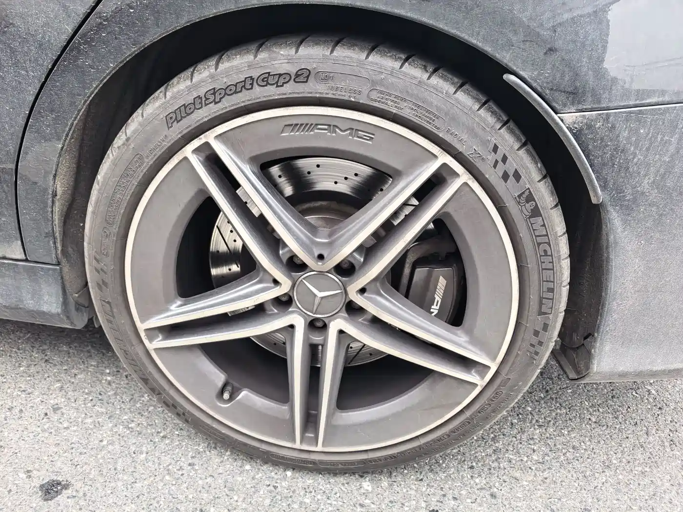 MERCEDES-BENZ C-CLASS AMG