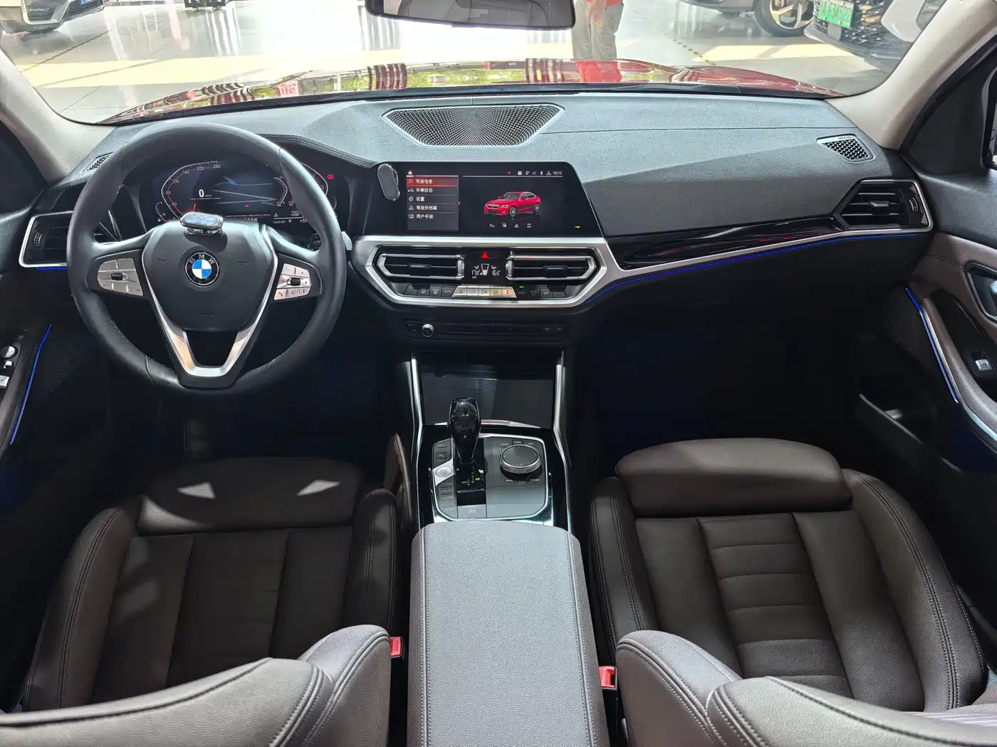 Фото 16 - BMW 3 Series