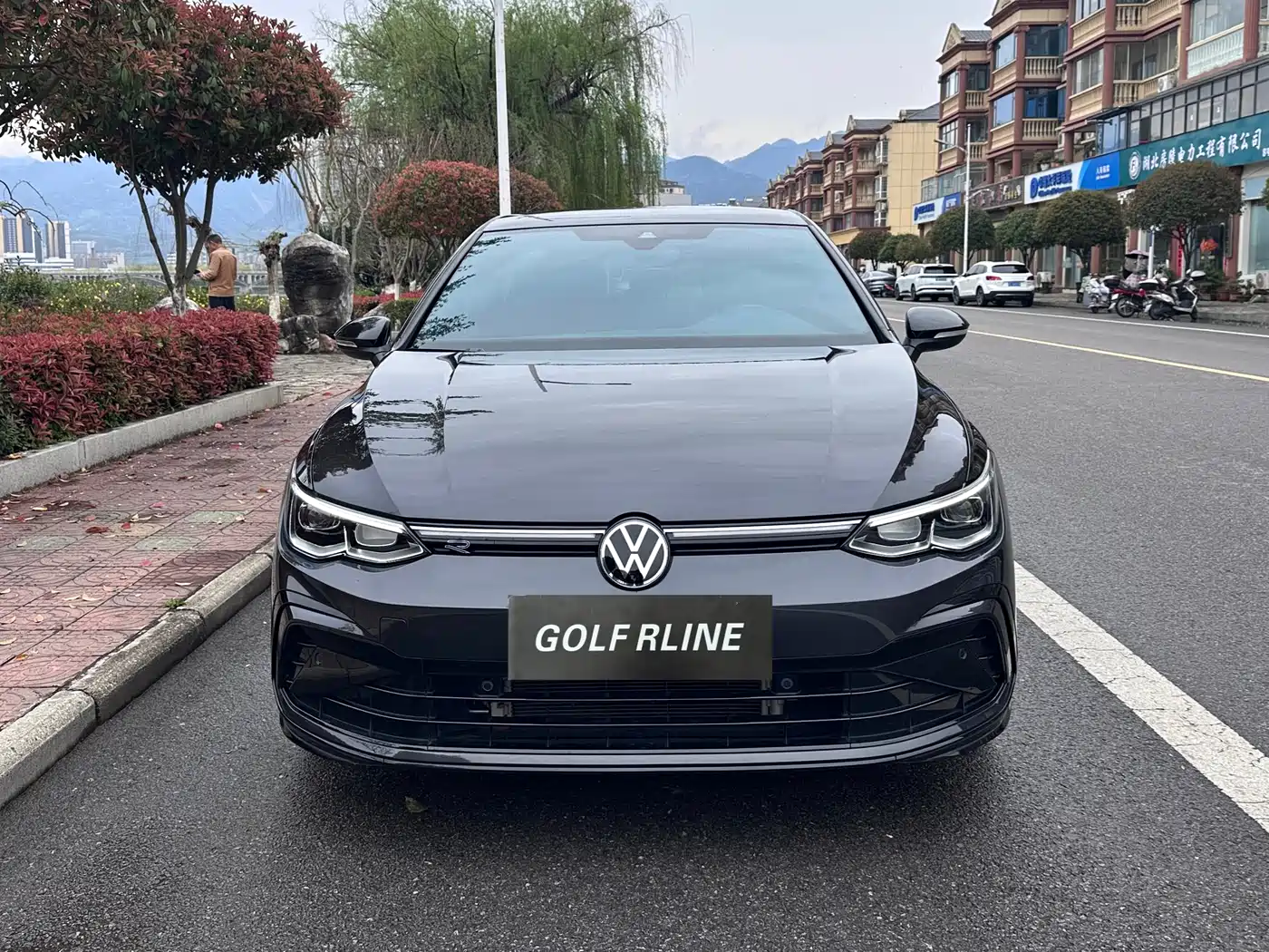  GOLF