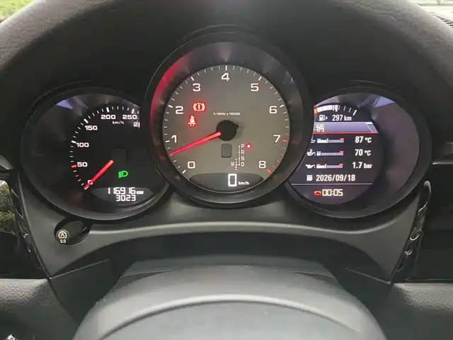 Porsche Macan 2017 Macan S 3.0T — фото 4