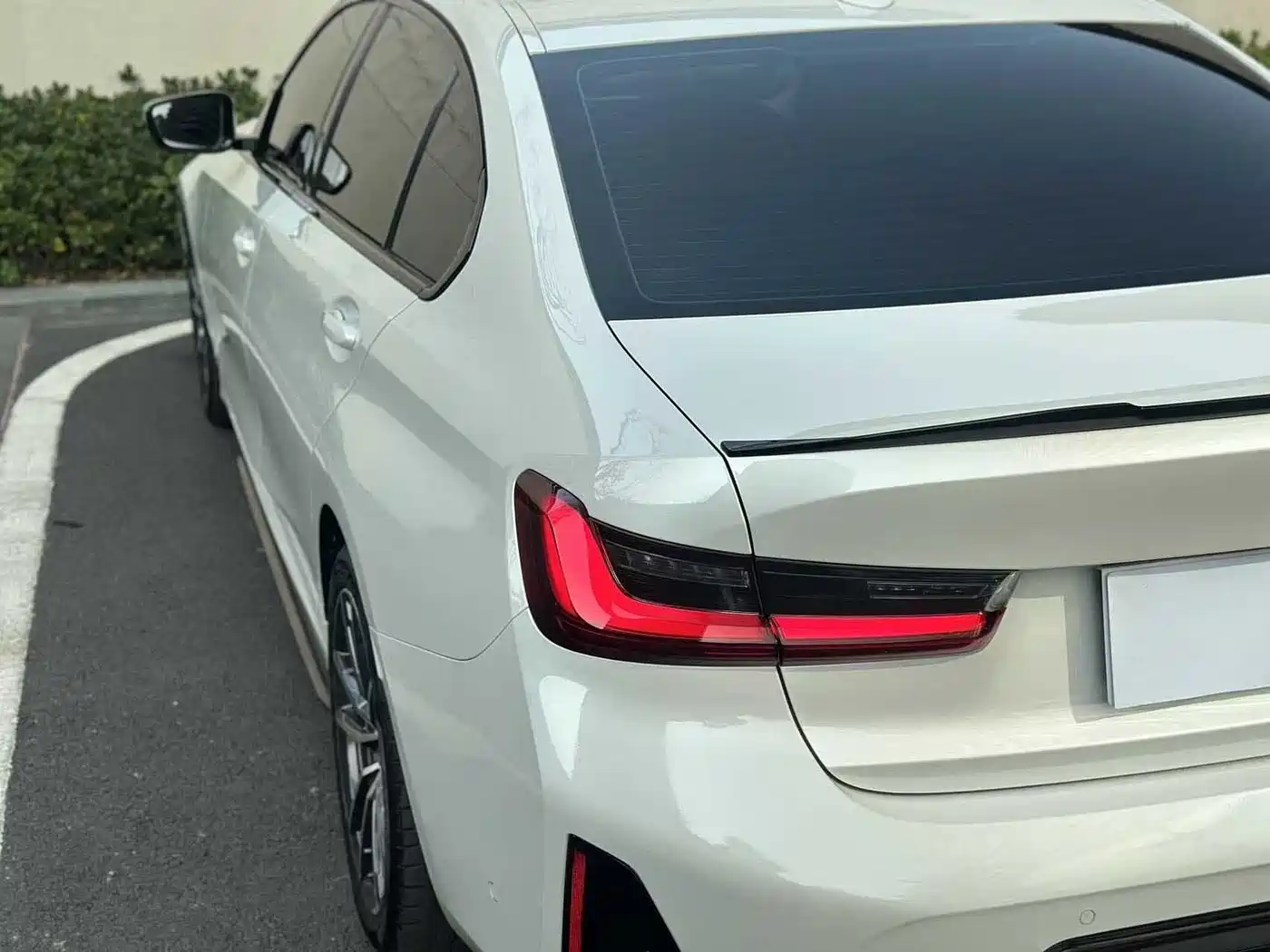 BMW 3 Series 2023 325Li M Sport Package фото 22