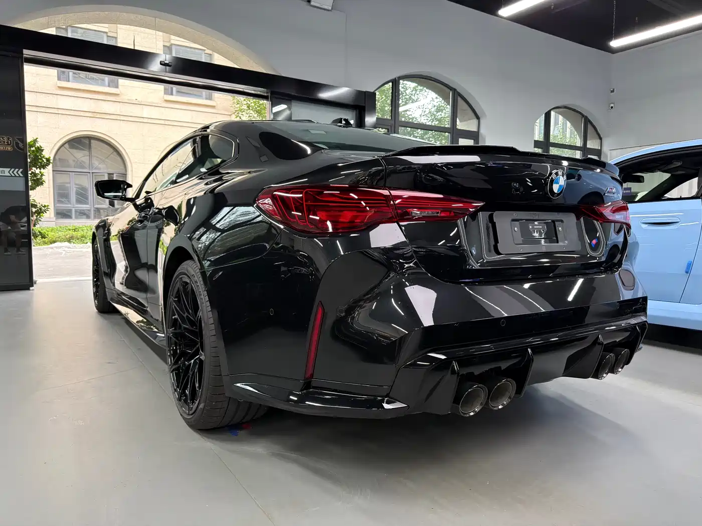 BMW M4