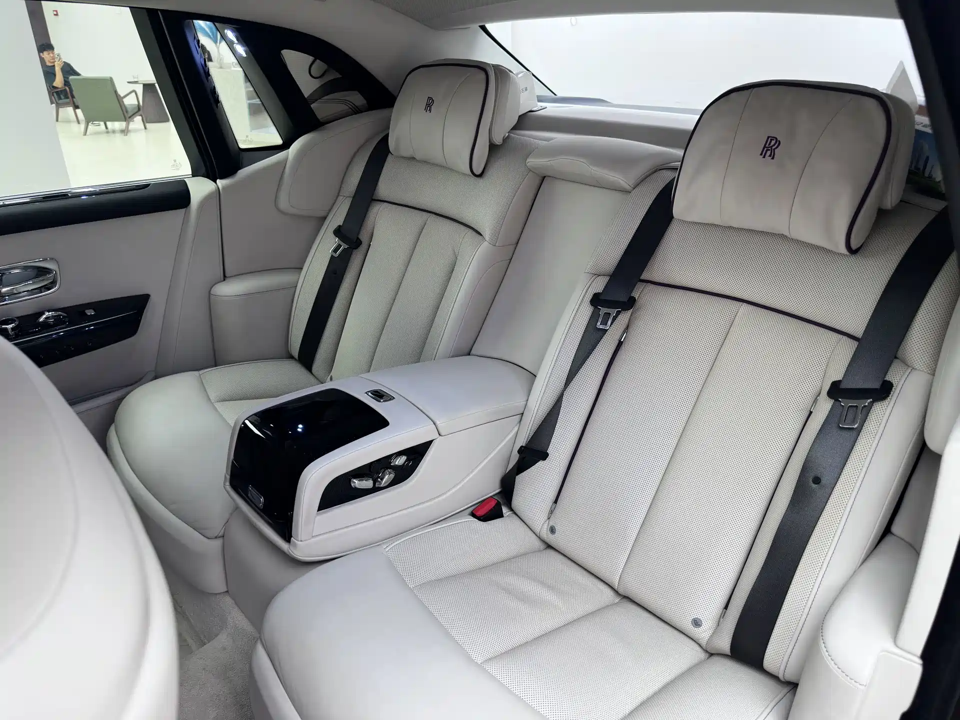 Фото 11 - Rolls-Royce Phantom
