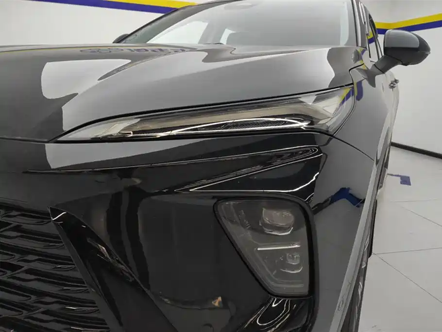 Buick Envision Plus 2025 Enclave Plus 28T 2WD Platinum Edition фото 5