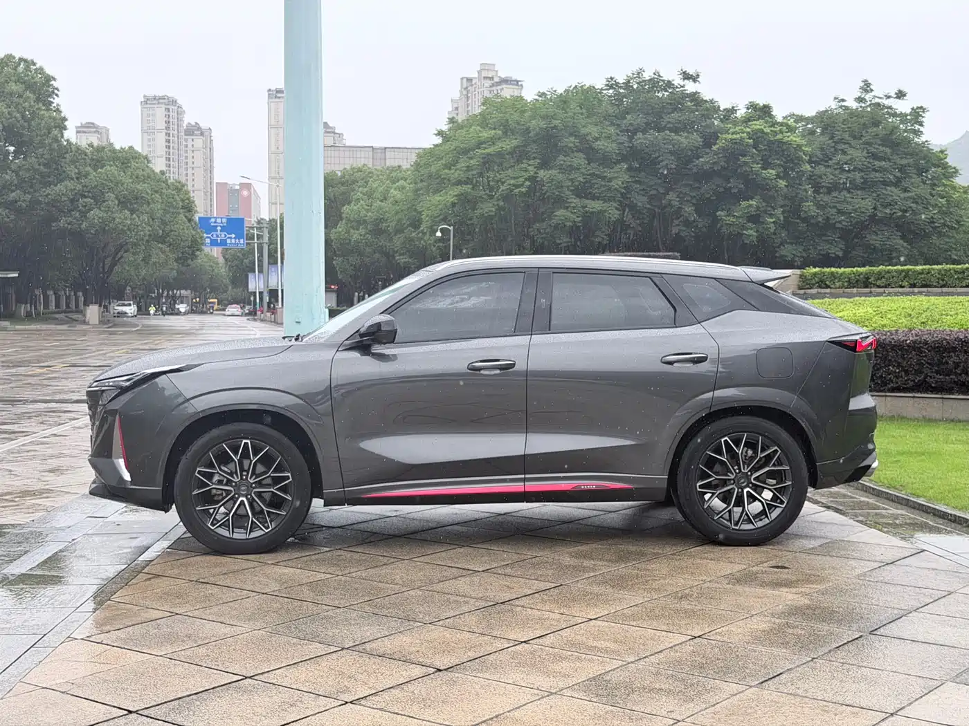 Changan Oshan Z6 2022 2022 Blue Whale 1.5T DCT Intelligent Leader