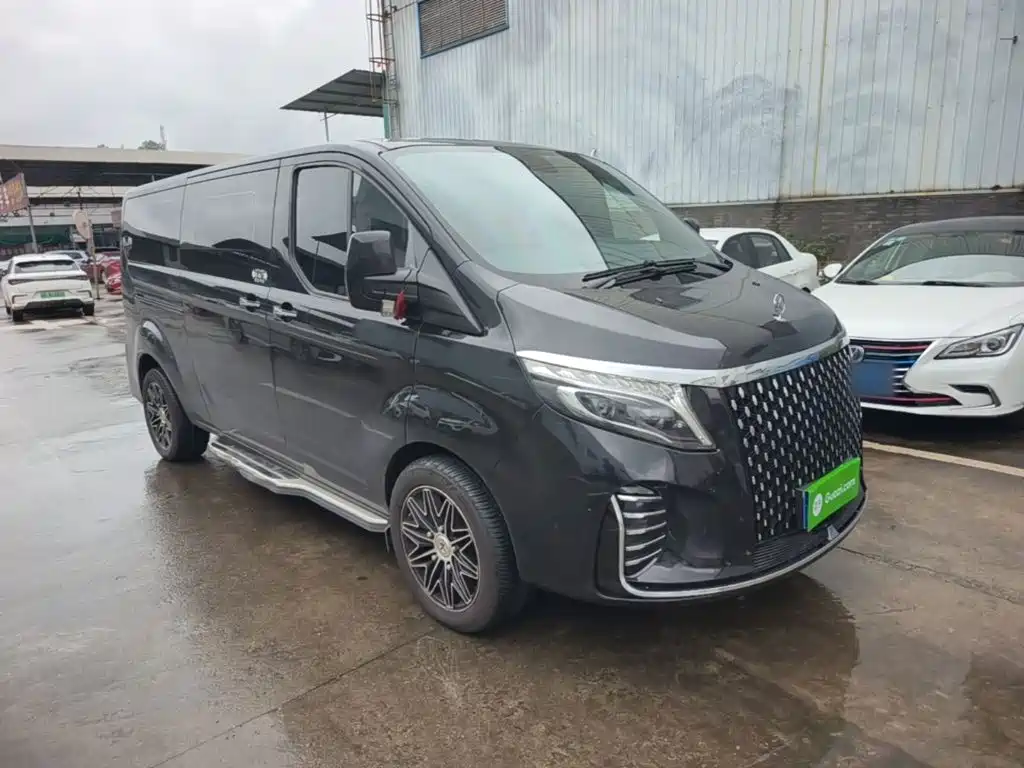 Ford Transit 2024 2023 Model 2.0T Petrol Automatic Business Travel Medium Wheelbase Low Roof 7/8/9 Seater