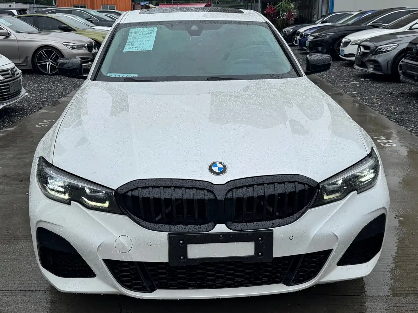BMW 3 Series 2022 325i M Sport Shadow Edition фото 3