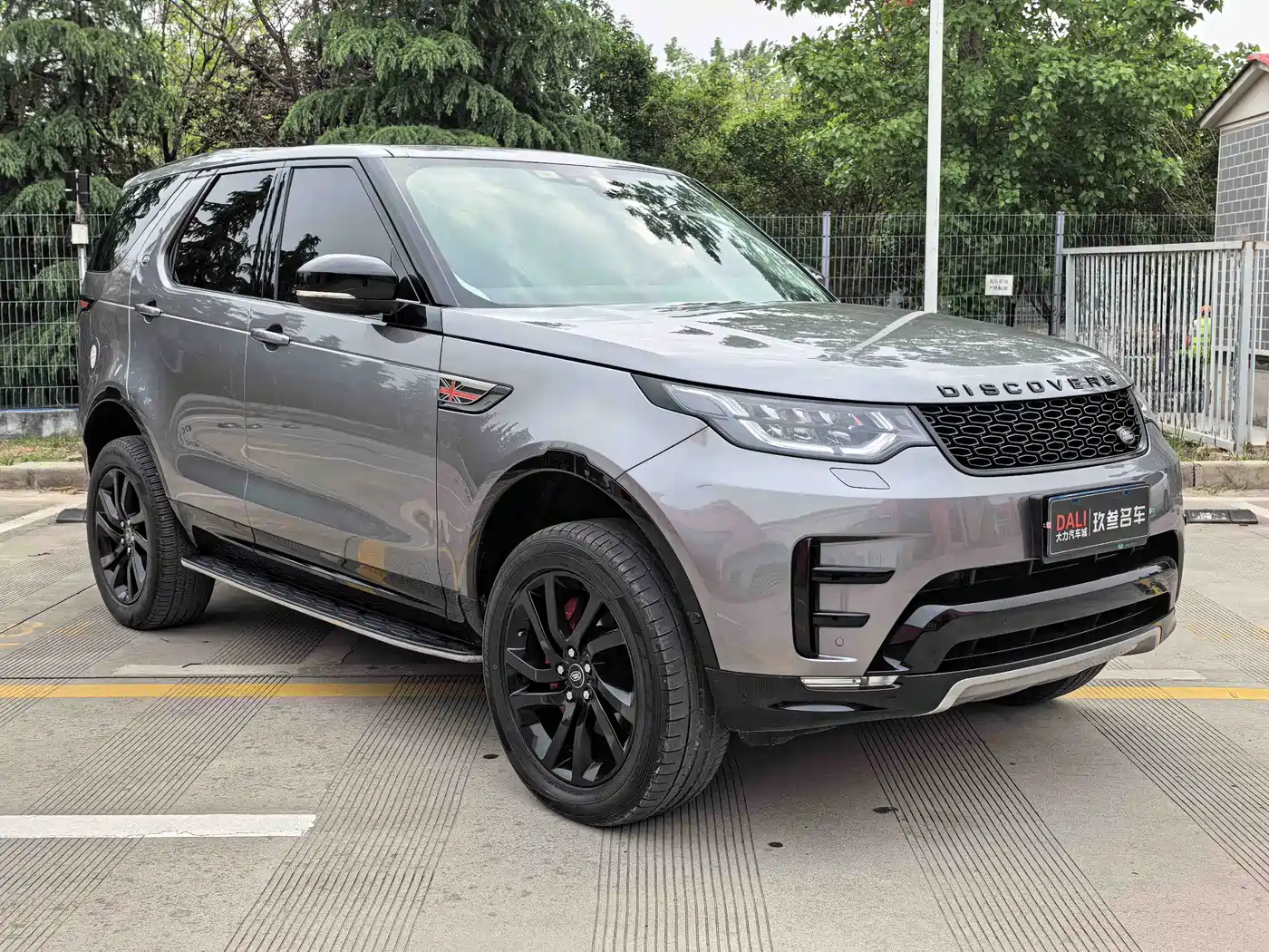 Land Rover Discovery 2020 3.0 SC V6 30th Anniversary Special Edition фото 3