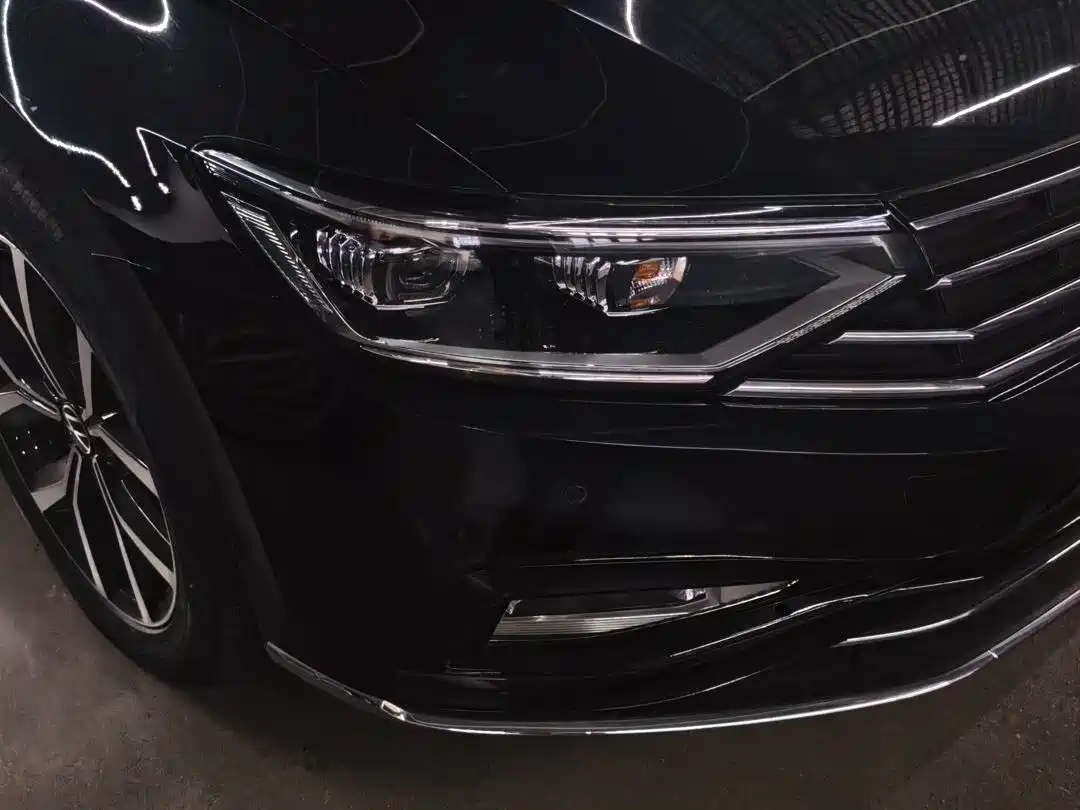 Volkswagen Magotan 2020 330TSI DSG Leading фото 16