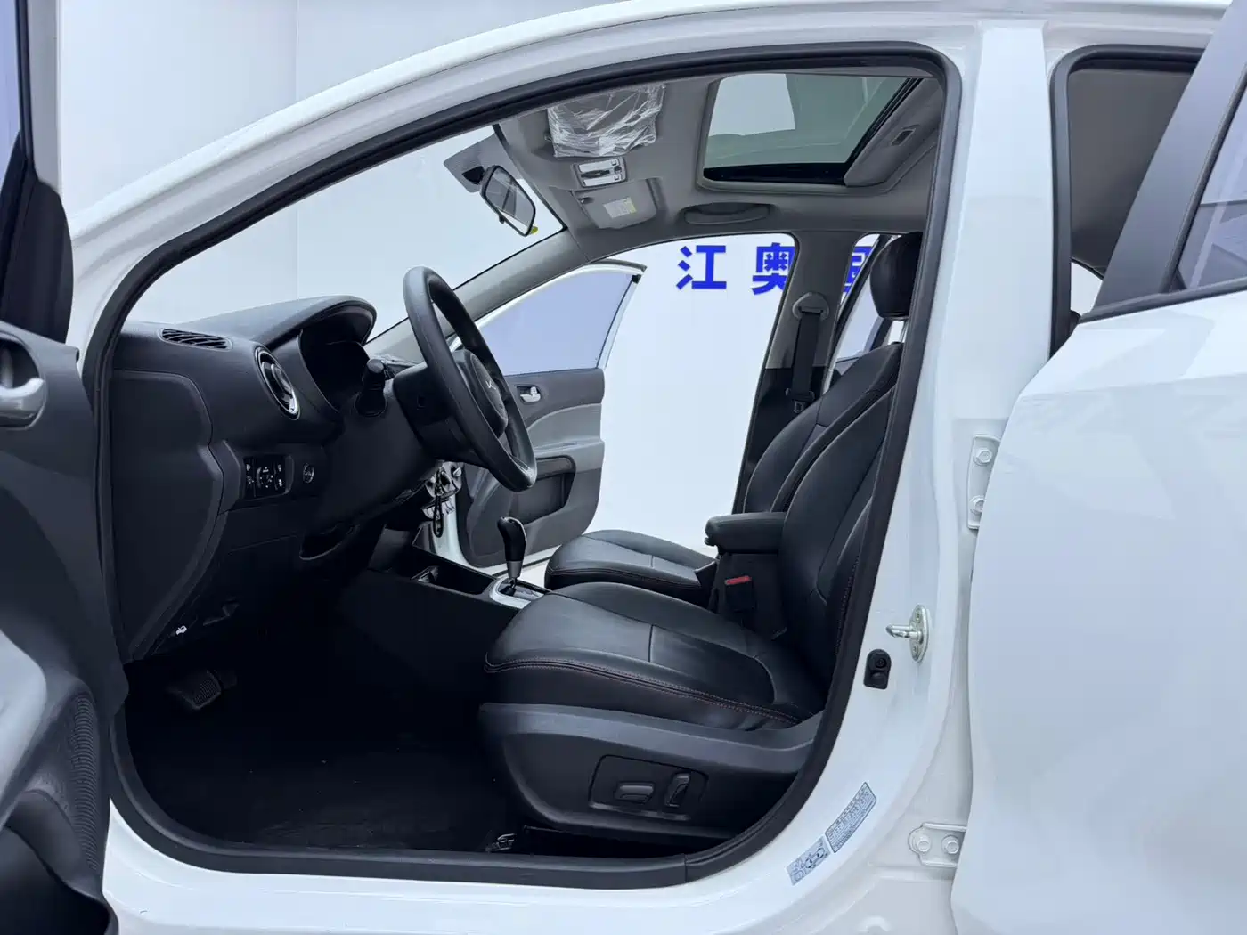 Kia Pegas 2022 2020 1.4L Auto Comfort Sunroof Version