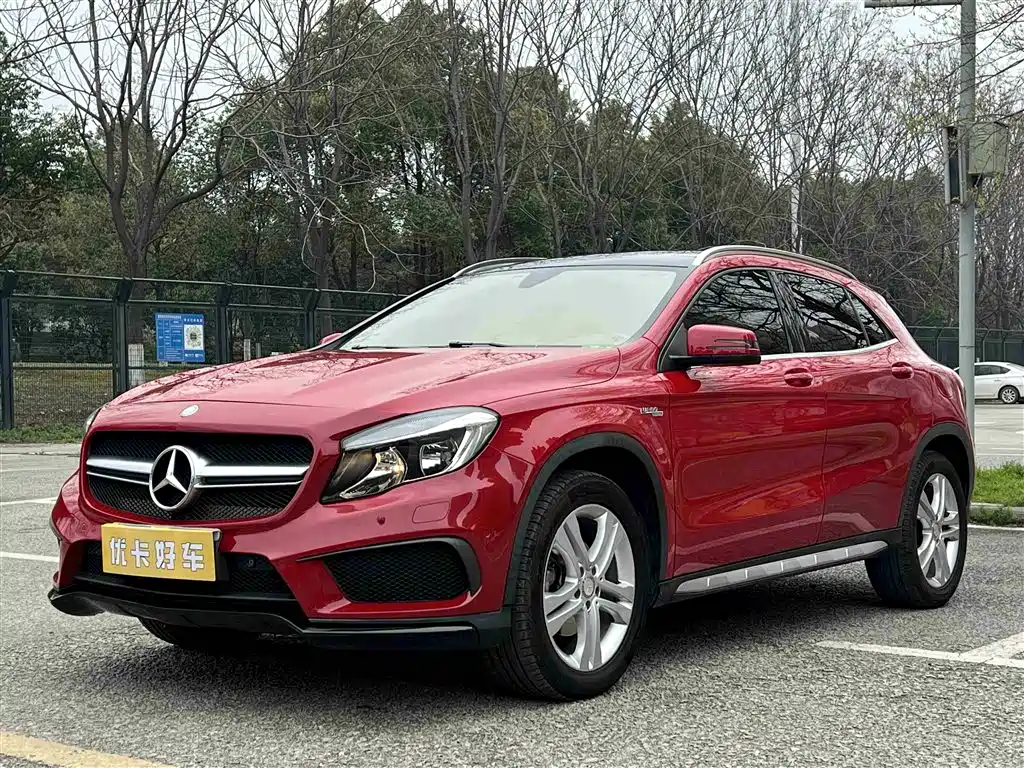 Mercedes-Benz GLA 2016 GLA 200 Dynamic