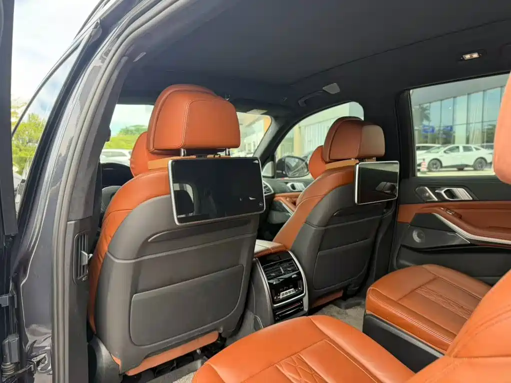 BMW X7 2020 2019 xDrive40i Executive M Sport Package