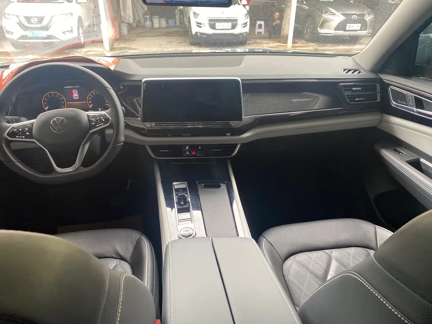 Volkswagen Teramont 2023 380TSI AWD Premium Flagship Edition фото 6