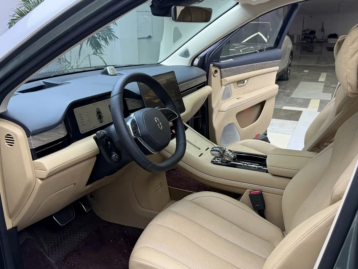 Aito M7 2022 2022 1.5T RWD Comfort Edition