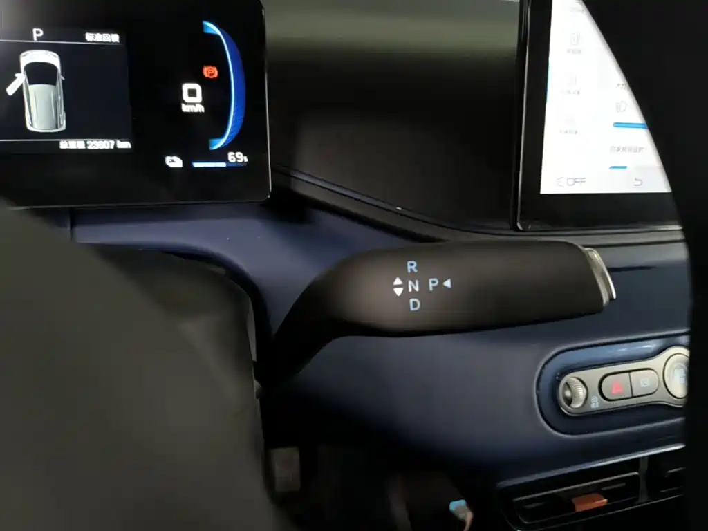 BYD Seagull 2025 Smart Drive Edition 305km Vitality Version фото 14