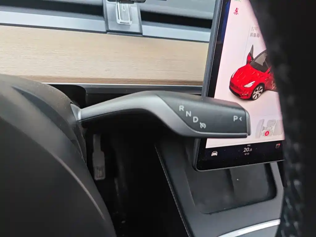 Фото 7 - Tesla Model Y