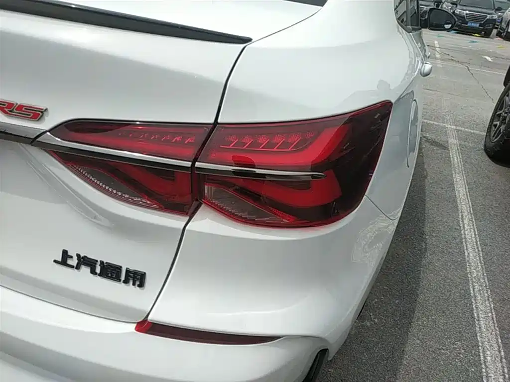 Chevrolet Monza 2019 RS 330T Auto Smooth Edition China VI фото 8