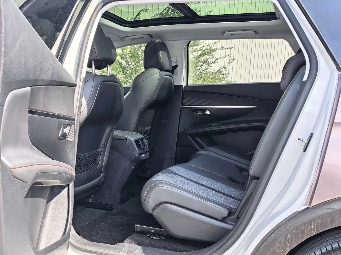 Peugeot 5008 2017 350THP 7-seat Elite Edition фото 12