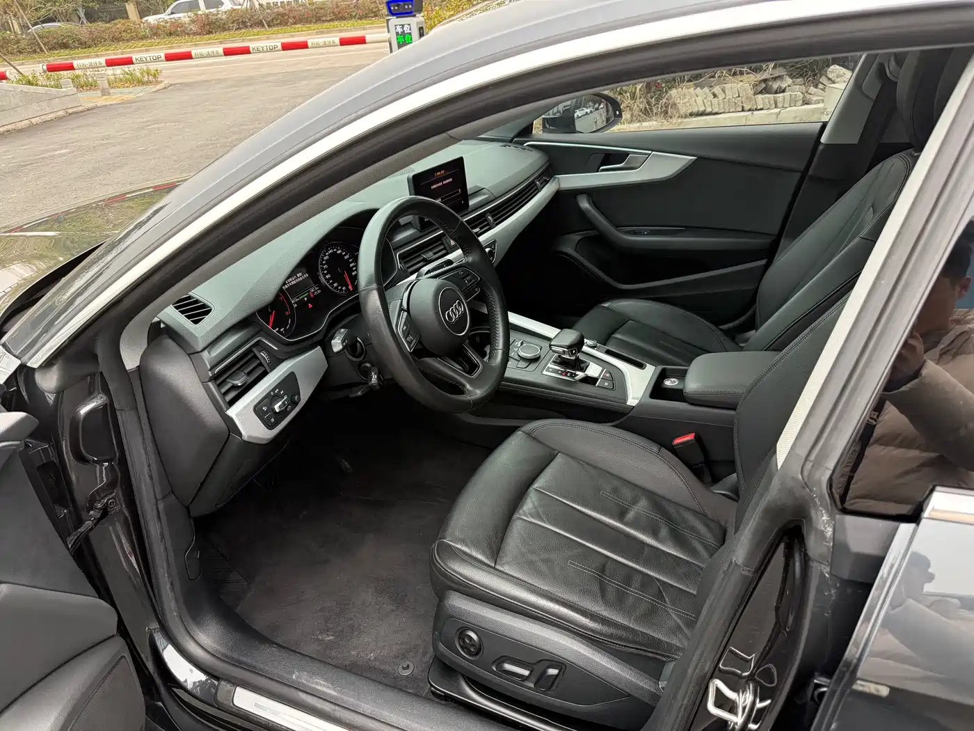 Audi A5 (Import) 2019 Sportback 40 TFSI Fashion фото 5