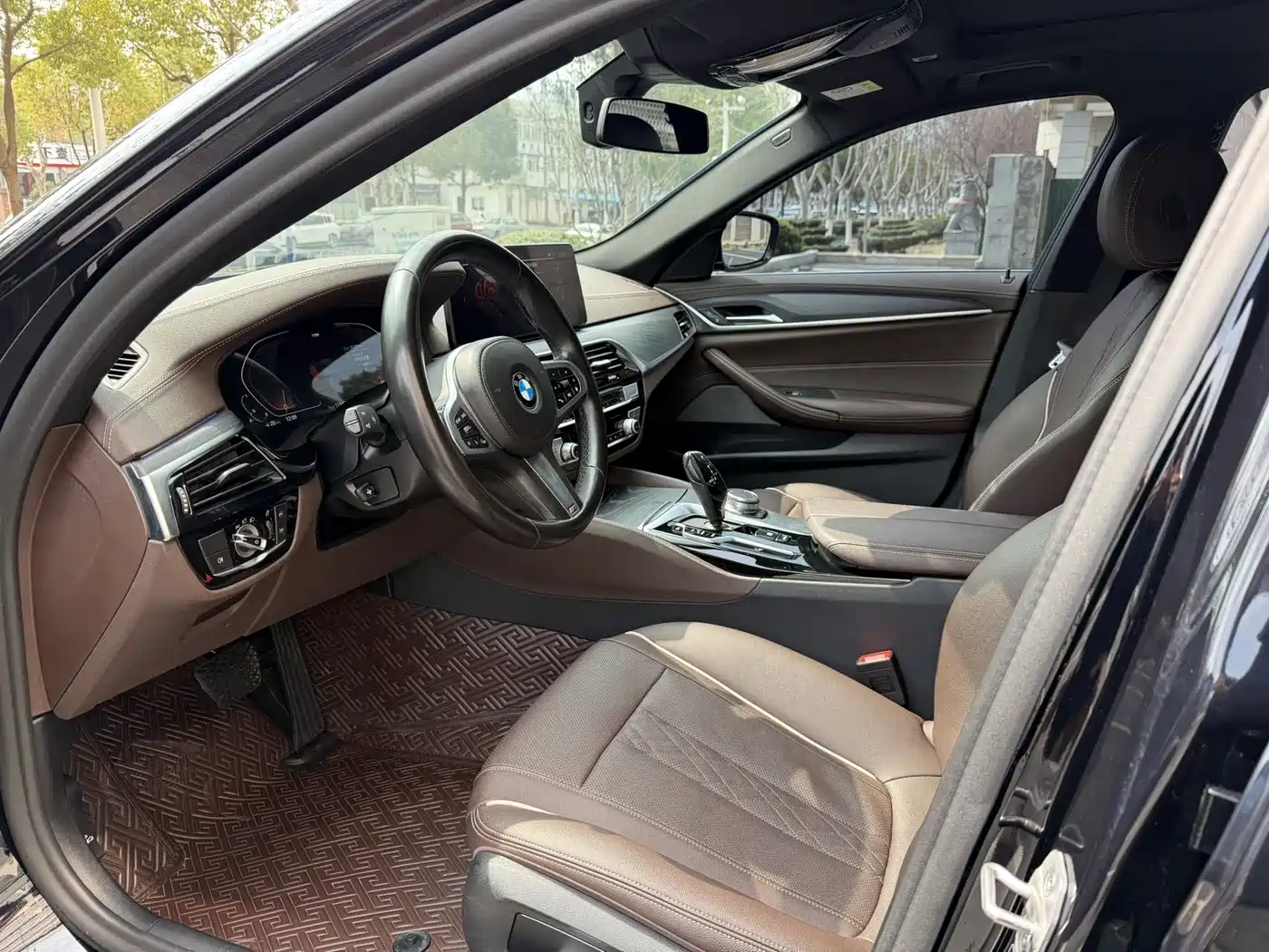 BMW 5 Series 2021 530Li Leading M Sport Package фото 5