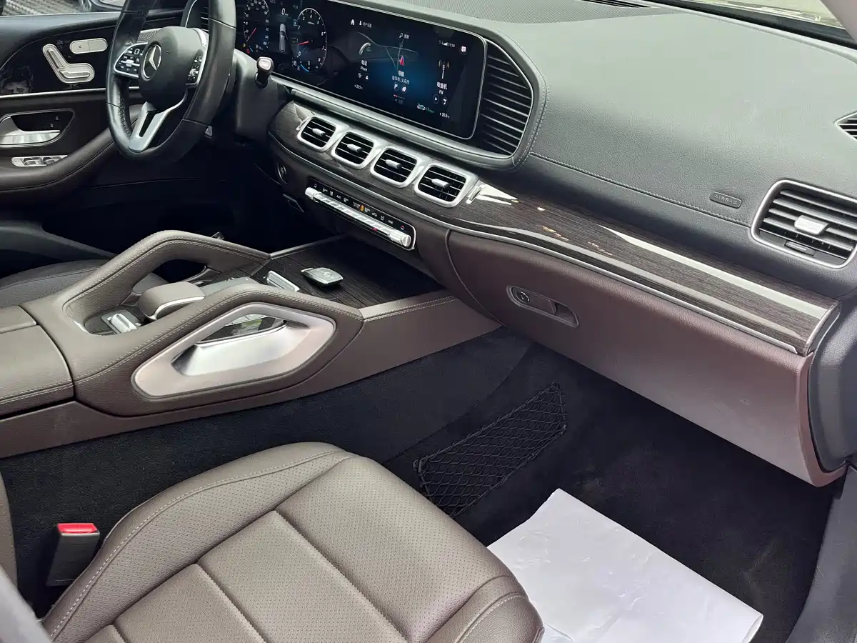 MERCEDES-BENZ GLE