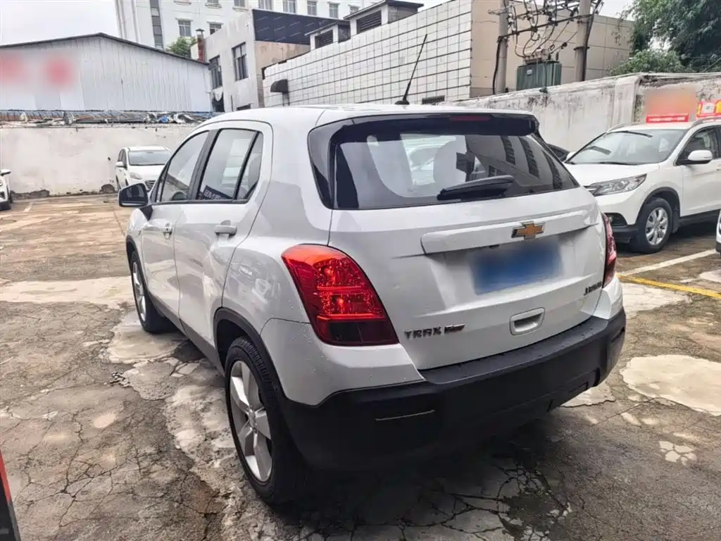 Chevrolet Trax 2014 1.4T Automatic 2WD Comfort фото 5