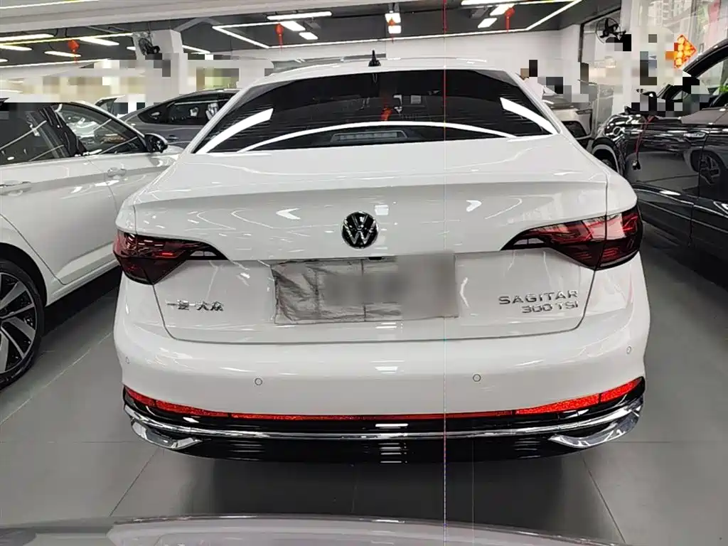 Volkswagen Sagitar 2025 300TSI DSG Surpass Edition фото 6