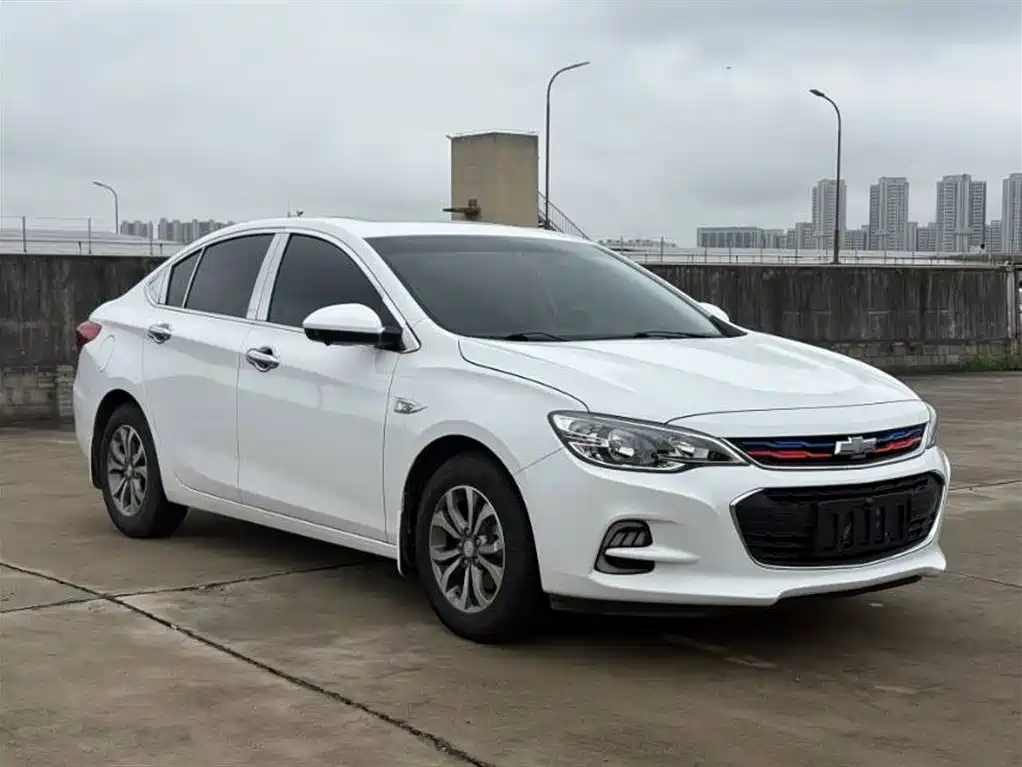 Chevrolet Cavalier 2019 320 Auto Sunroof Enjoyment Edition фото 3