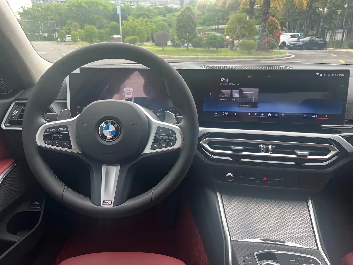 BMW 3 Series 2023 325Li M Sport Black Night Package фото 16