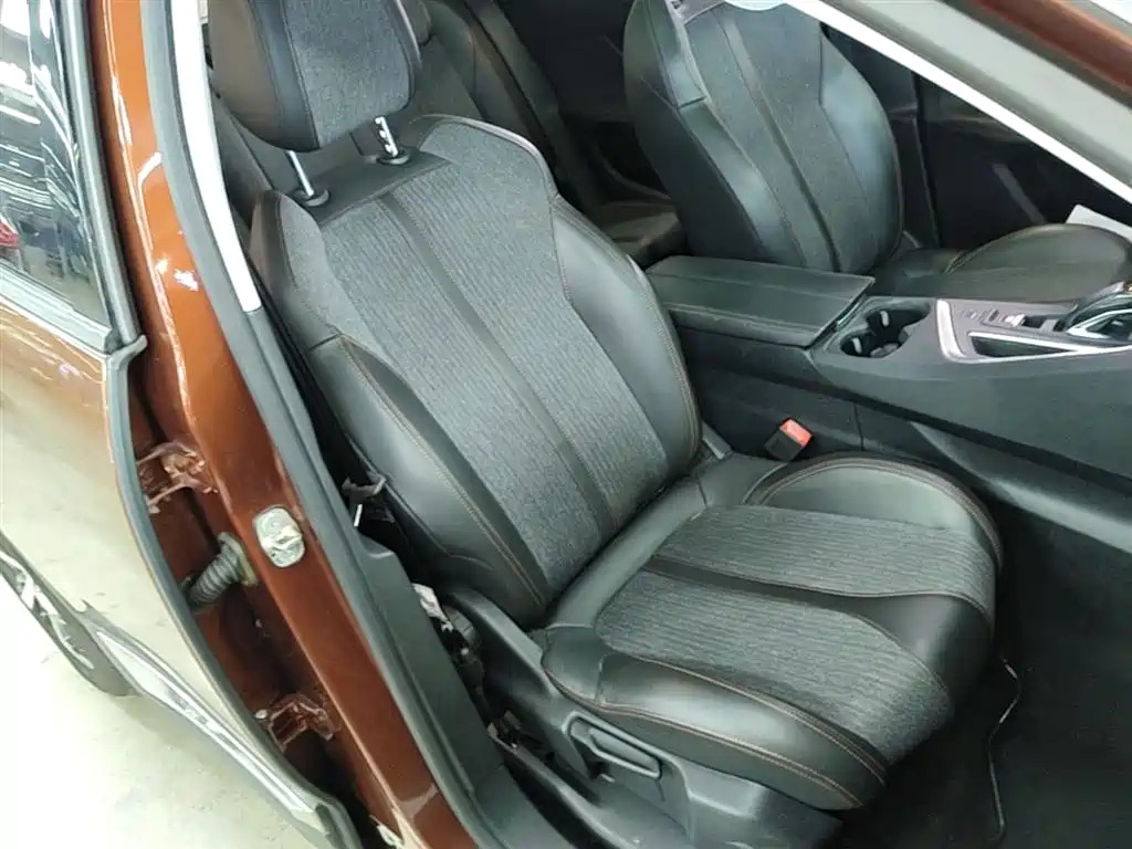 Peugeot 4008 2017 350THP Elite Edition фото 25