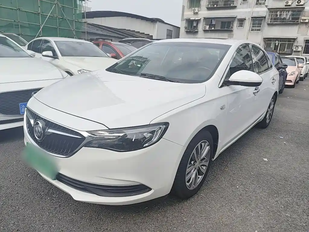 Фото 1 - Buick Excelle