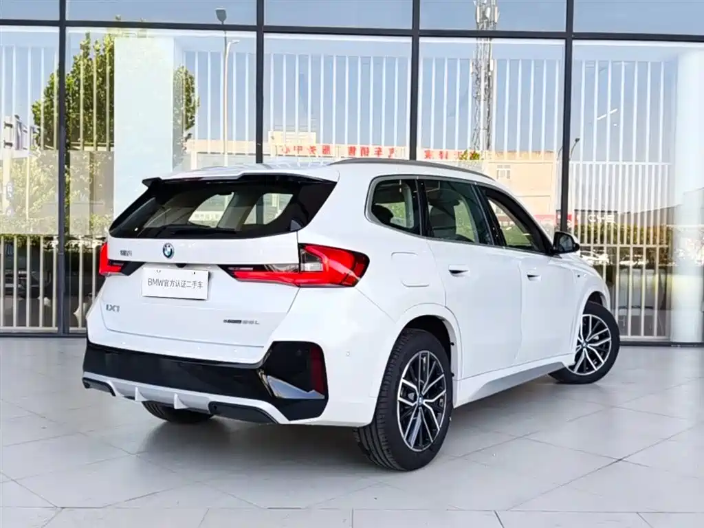 BMW iX1 2025 2025 eDrive25L M Sport Package