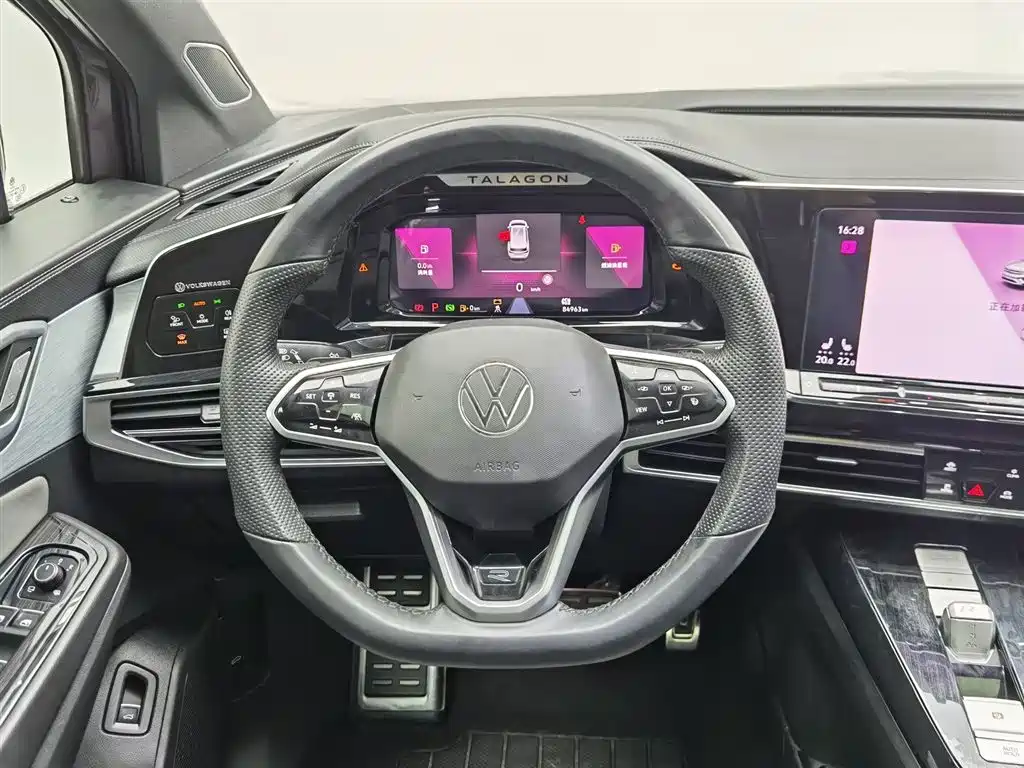 Volkswagen Talagon 2021 380TSI 4WD R-Line Explorer Edition фото 11