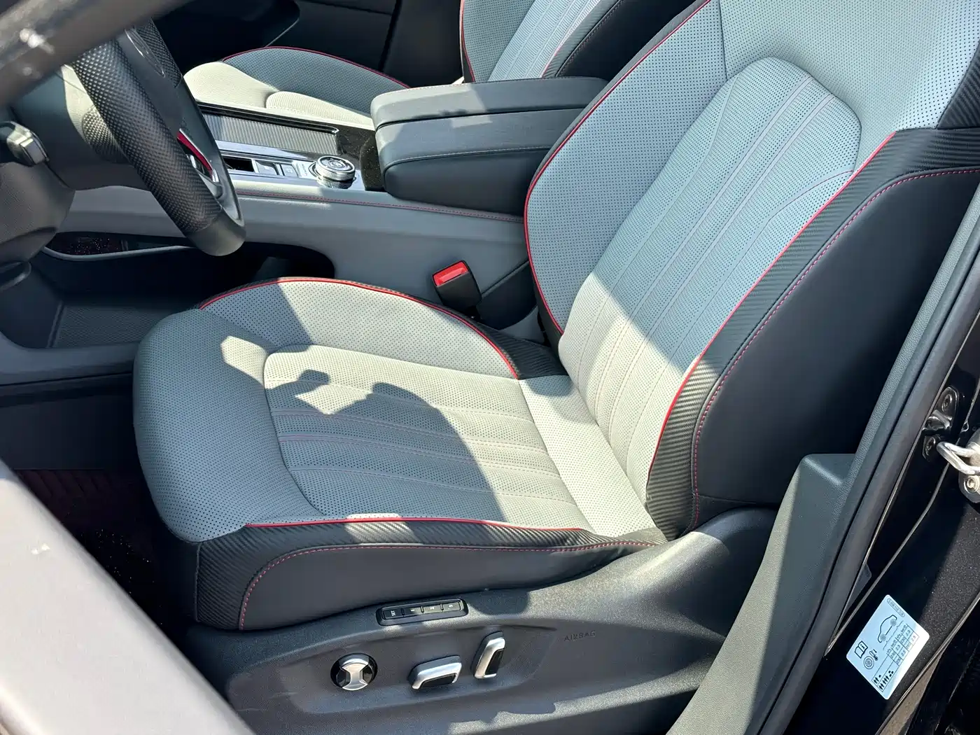Volkswagen Teramont 2023 Facelift 380TSI 4WD Premium Flagship Edition фото 10