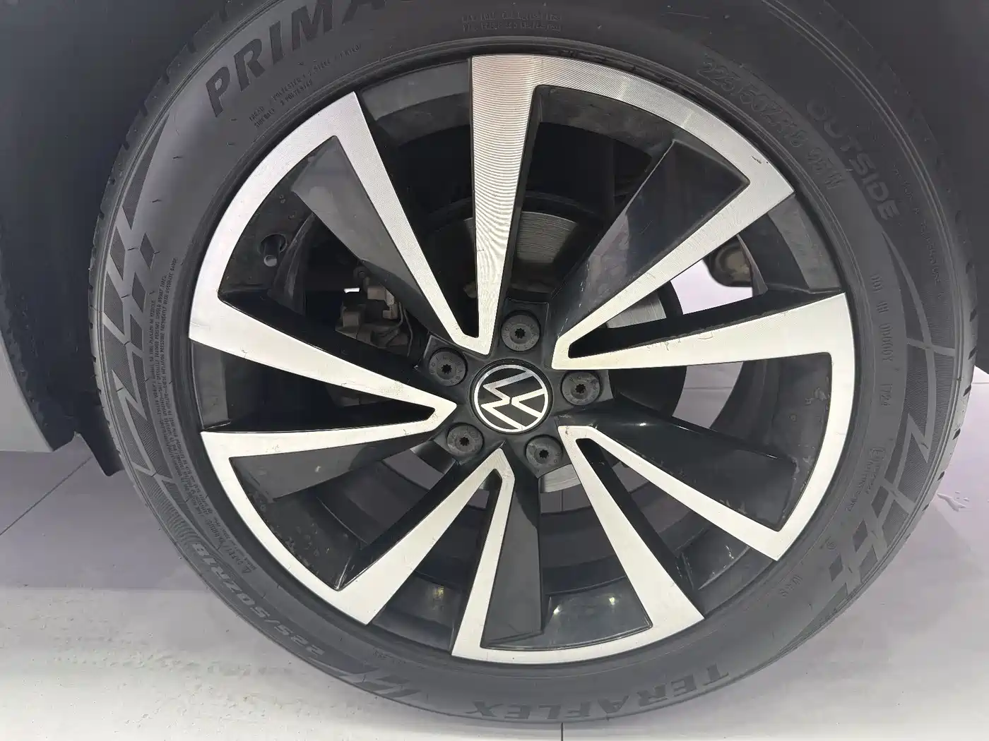 Volkswagen Tharu 2021 280TSI 2WD Luxury Plus фото 7