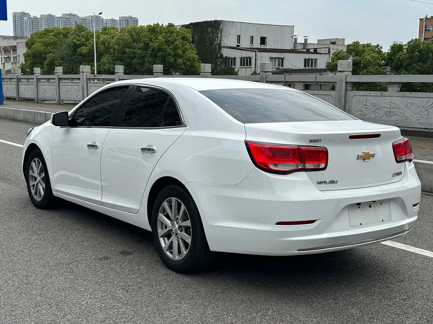 Chevrolet Malibu 2018 530T Automatic Luxury Edition фото 9