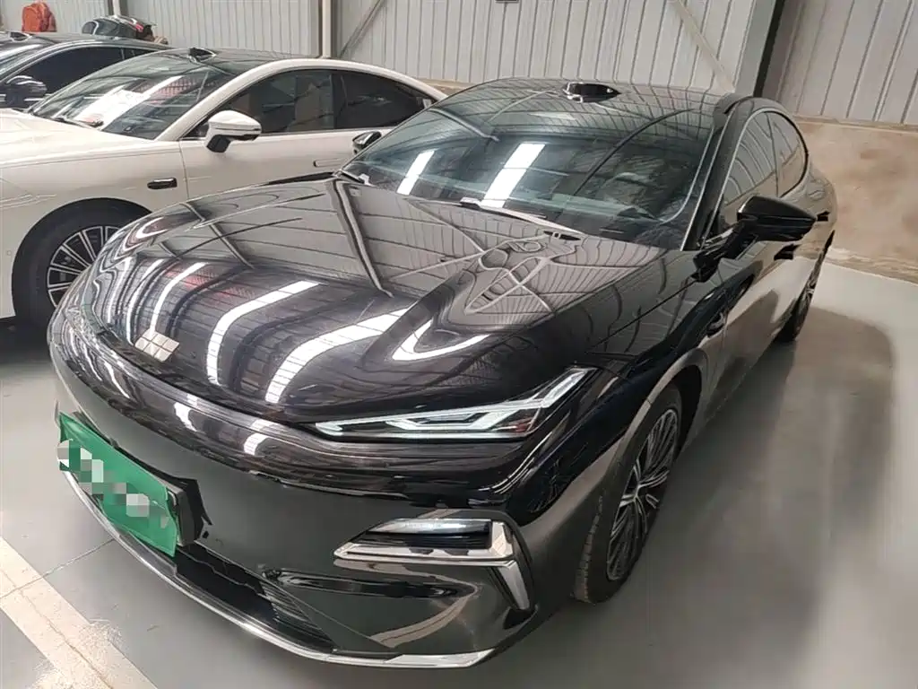 Geely Galaxy Galaxy Xingyao 8 2025 130km EM-P Starship Edition