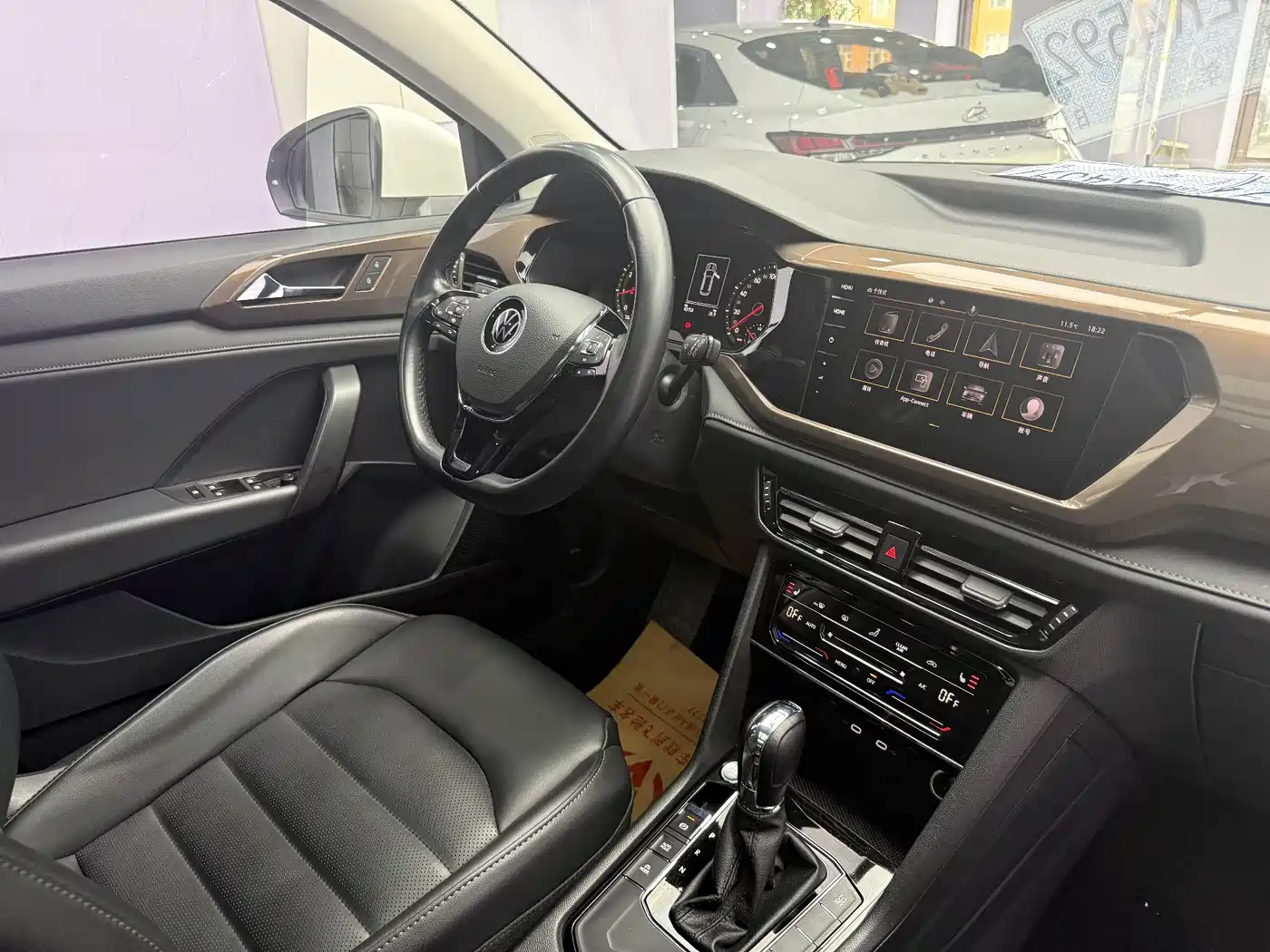 Volkswagen Tharu 2021 280TSI 2WD Luxury Plus фото 19