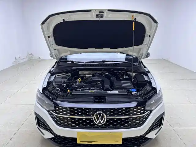 Volkswagen Lavida 2024 Model 300TSI DSG Starlight Full Comfort Edition фото 9