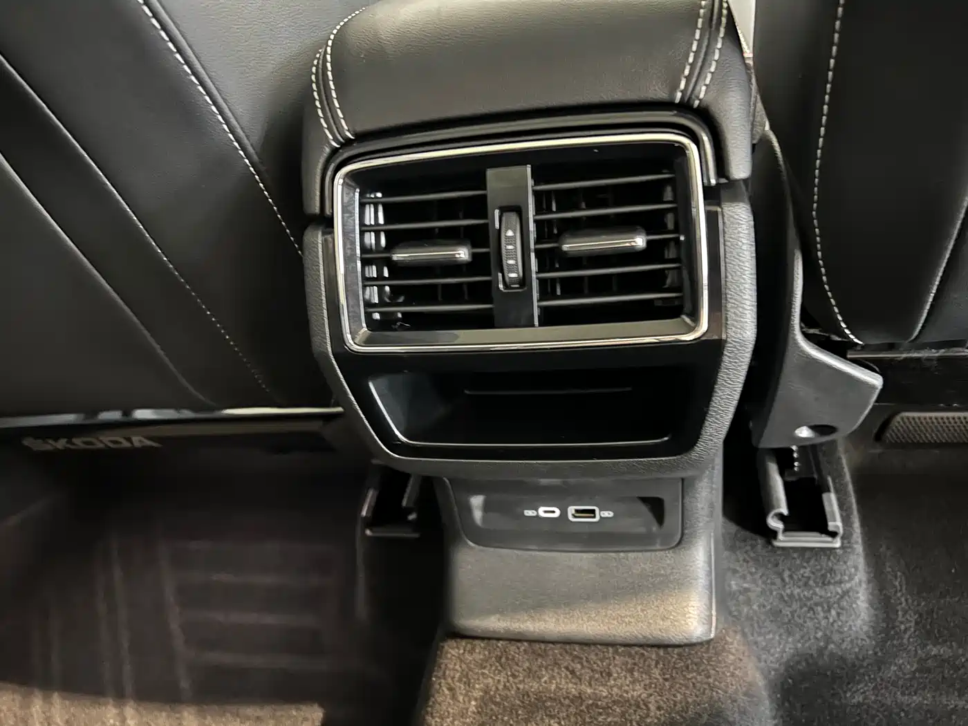 Škoda Kodiaq 2021 TSI330 5-seat 2WD Luxury Premium фото 13