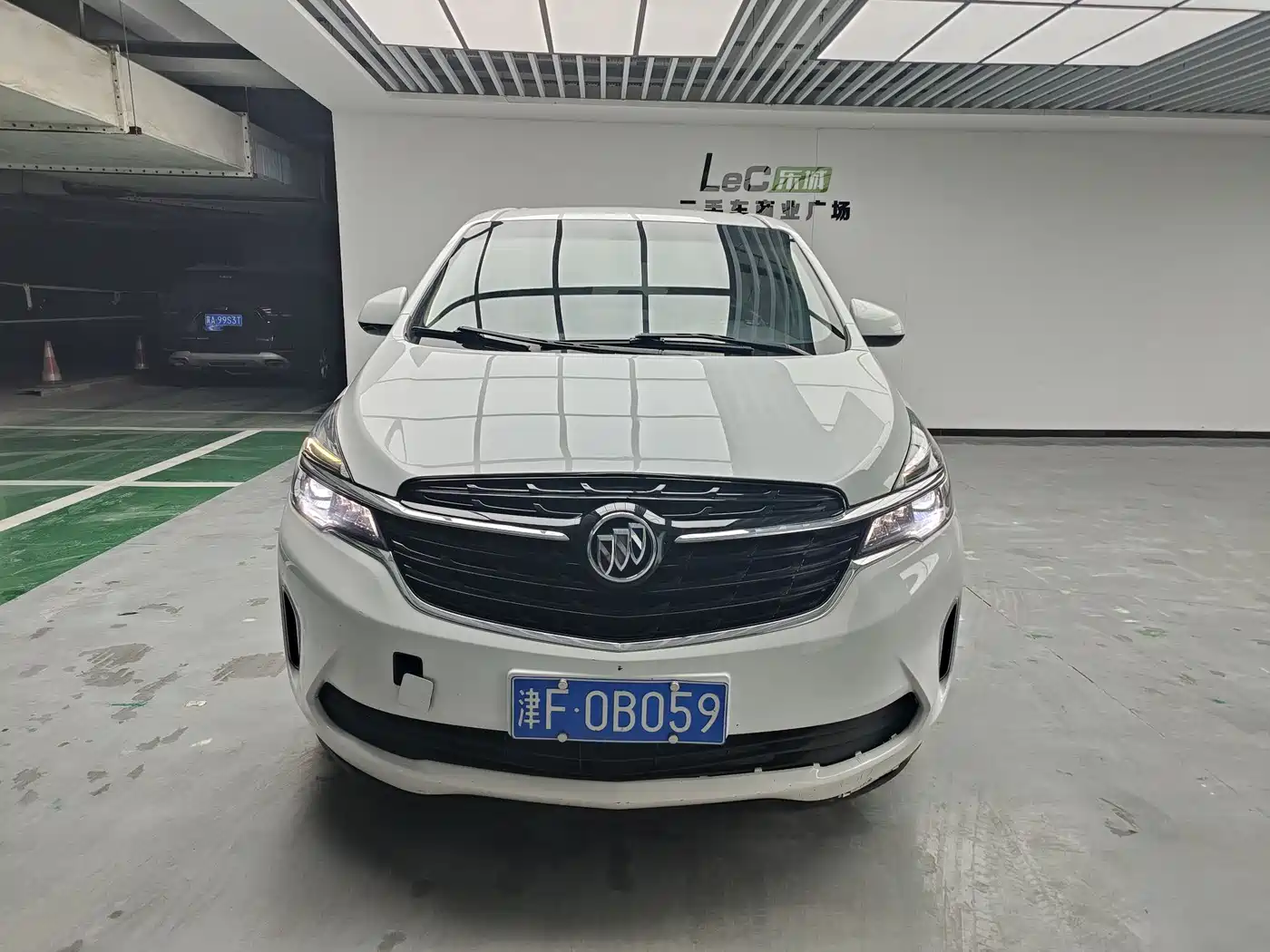 BUICK GL8