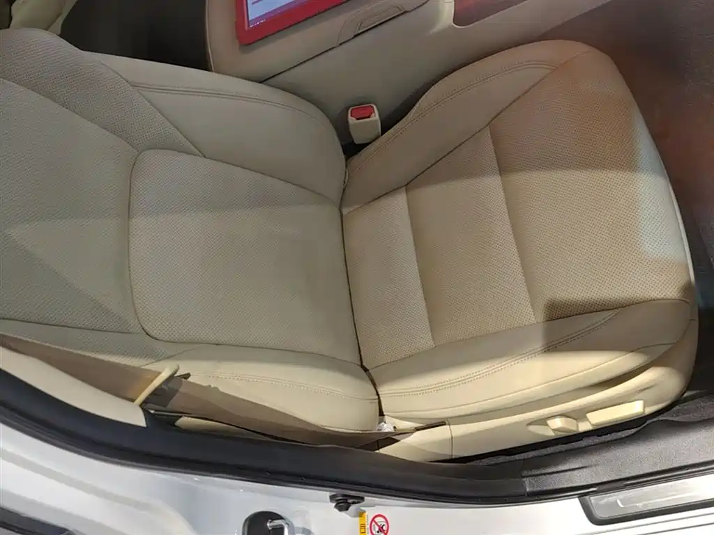 Toyota Crown 2015 2.5L Smart Edition фото 25